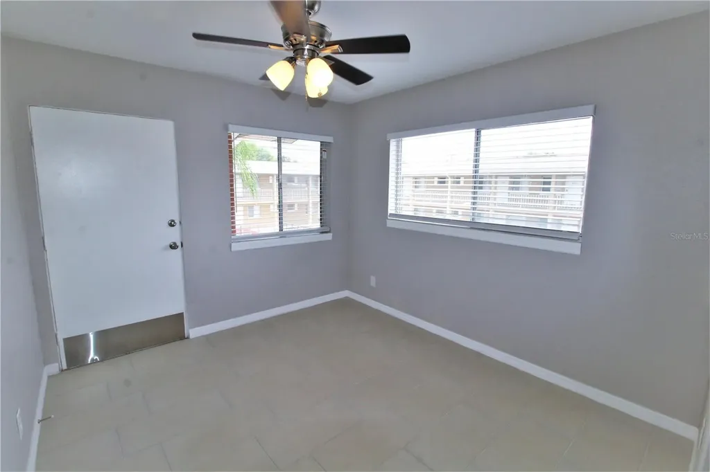 3001 Bee Ridge Road Sarasota FL 34239