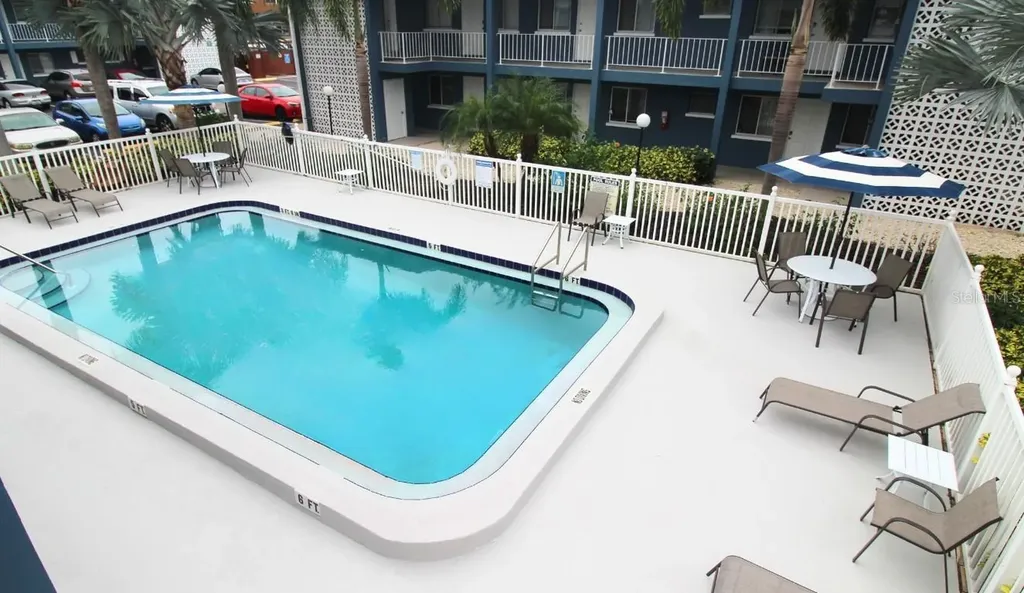 3001 Bee Ridge Road Sarasota FL 34239