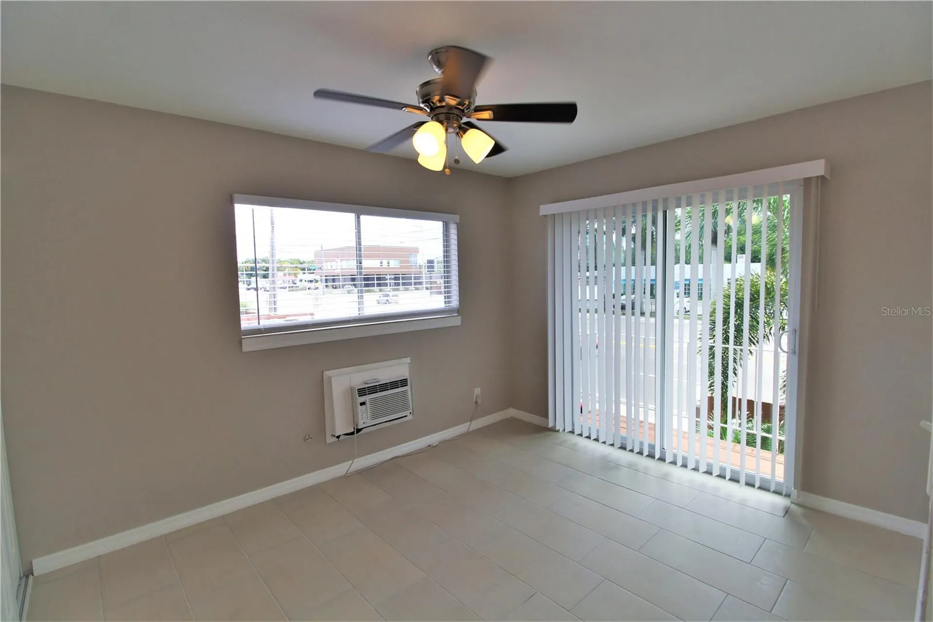3001 Bee Ridge Road Sarasota FL 34239