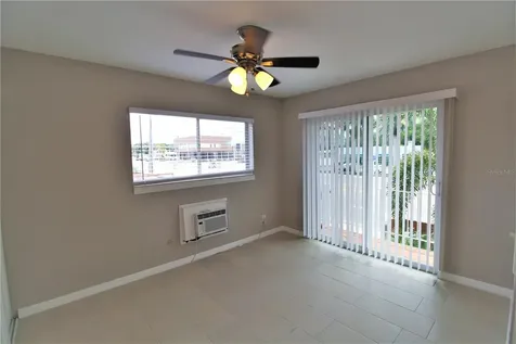 3001 Bee Ridge Road Sarasota FL 34239