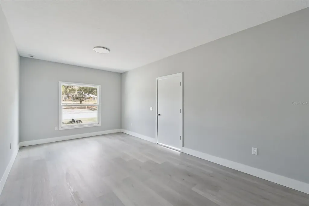 397 North Boulevard W Davenport FL 33837