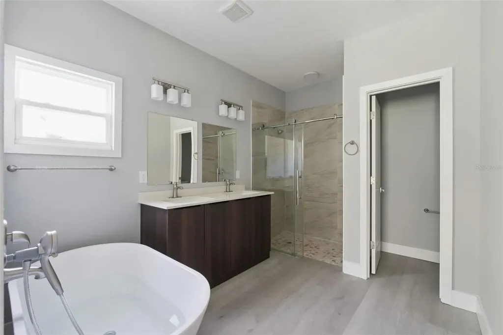 397 North Boulevard W Davenport FL 33837