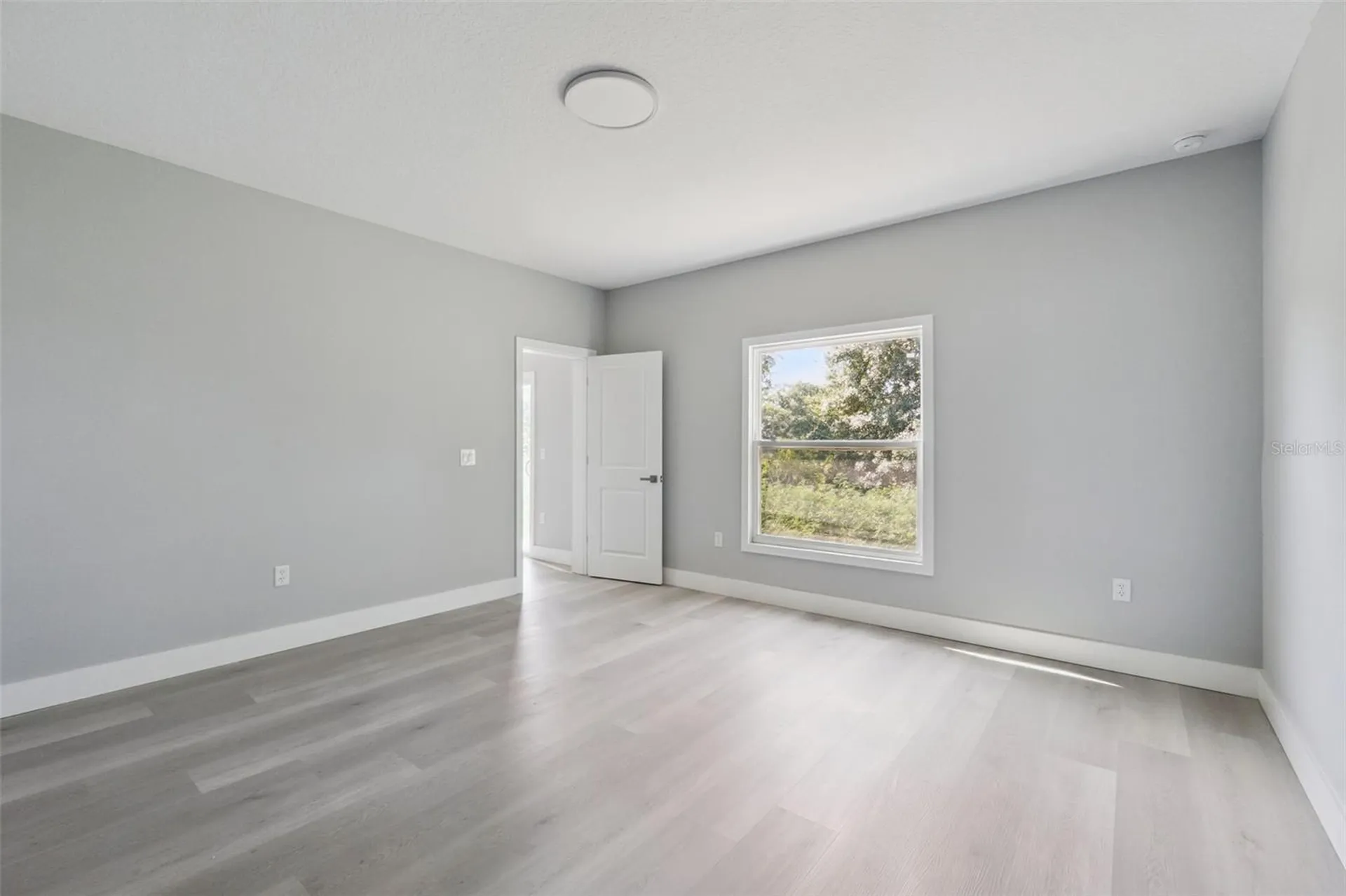 397 North Boulevard W Davenport FL 33837
