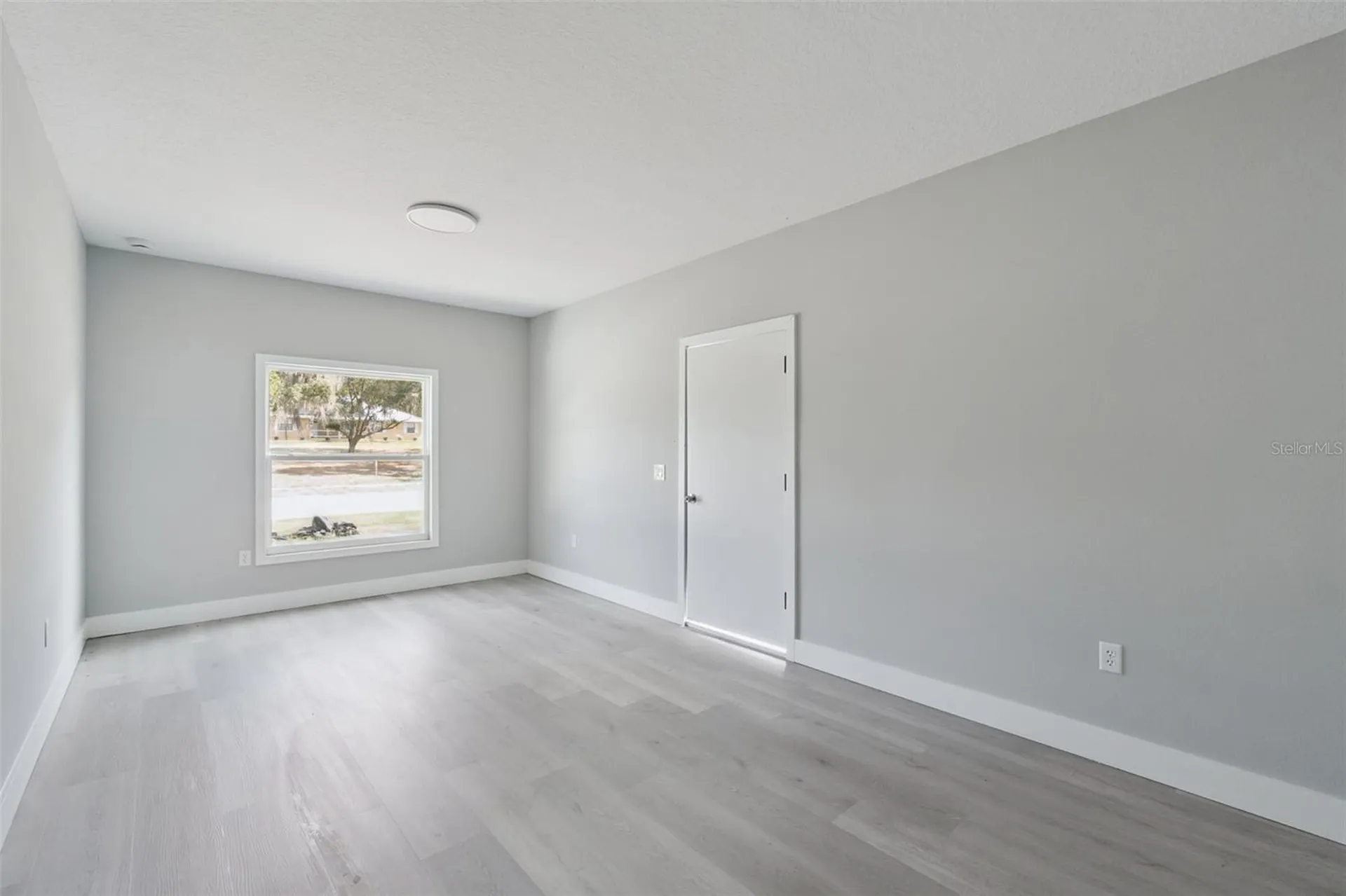397 North Boulevard W Davenport FL 33837