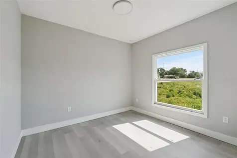397 North Boulevard W Davenport FL 33837