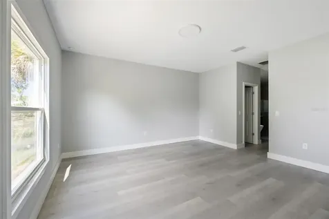 397 North Boulevard W Davenport FL 33837