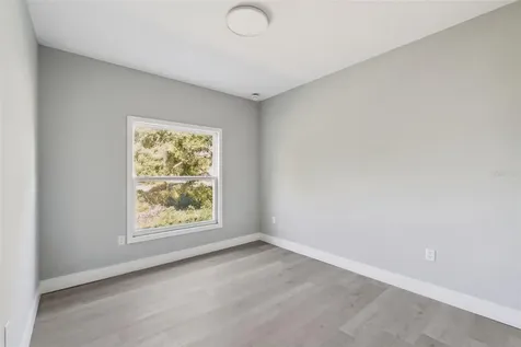 397 North Boulevard W Davenport FL 33837