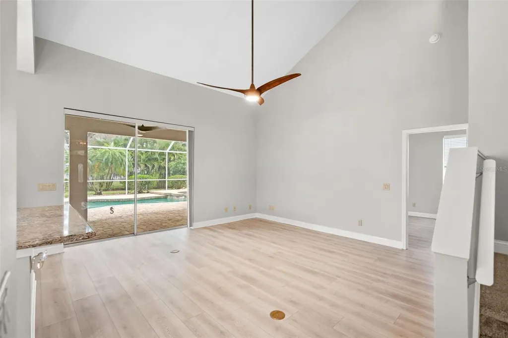 4042 Westbourne Circle Sarasota FL 34238