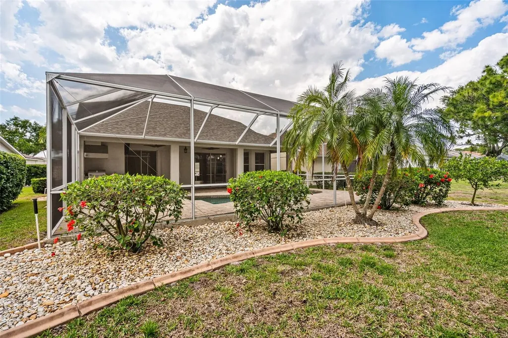 4042 Westbourne Circle Sarasota FL 34238