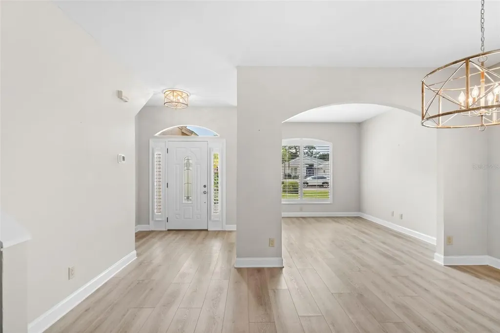 4042 Westbourne Circle Sarasota FL 34238