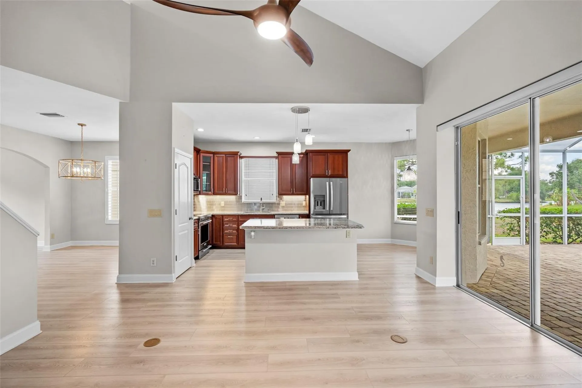 4042 Westbourne Circle Sarasota FL 34238