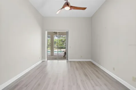 4042 Westbourne Circle Sarasota FL 34238