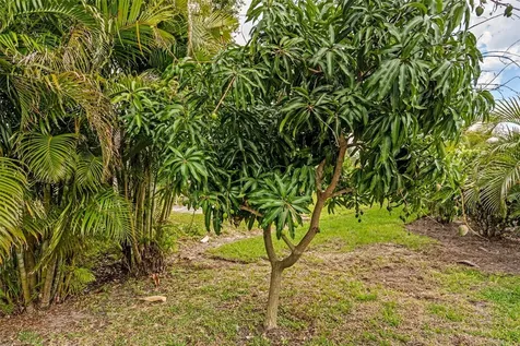 4042 Westbourne Circle Sarasota FL 34238