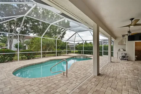 4042 Westbourne Circle Sarasota FL 34238