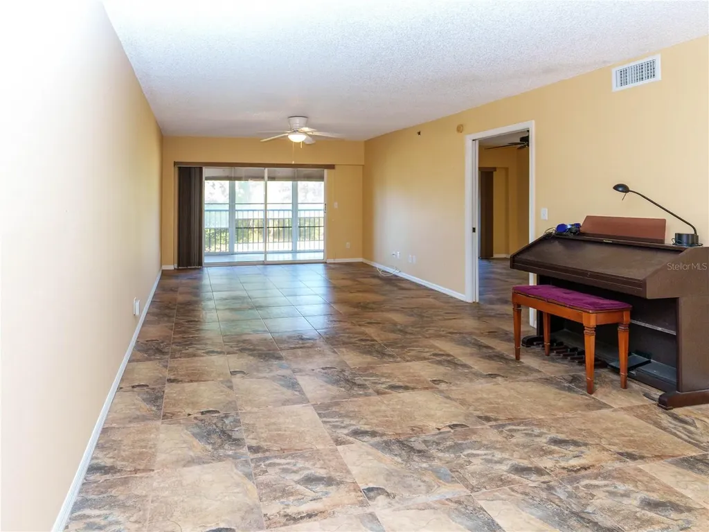 9510 Harbor Greens Way Seminole FL 33776