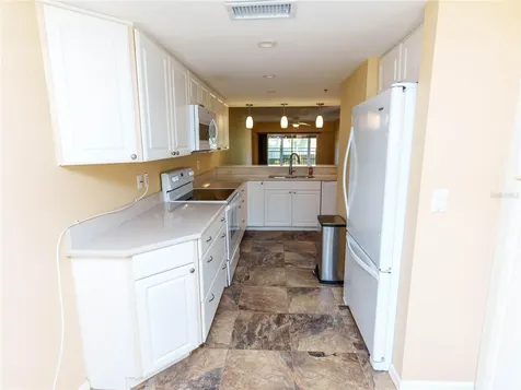 9510 Harbor Greens Way Seminole FL 33776