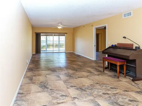 9510 Harbor Greens Way Seminole FL 33776