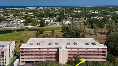 9510 Harbor Greens Way Seminole FL 33776
