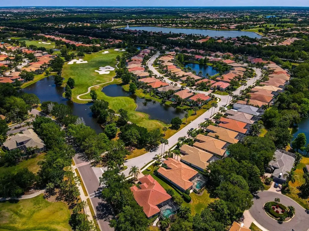 13804 Siena Loop Lakewood Ranch FL 34202