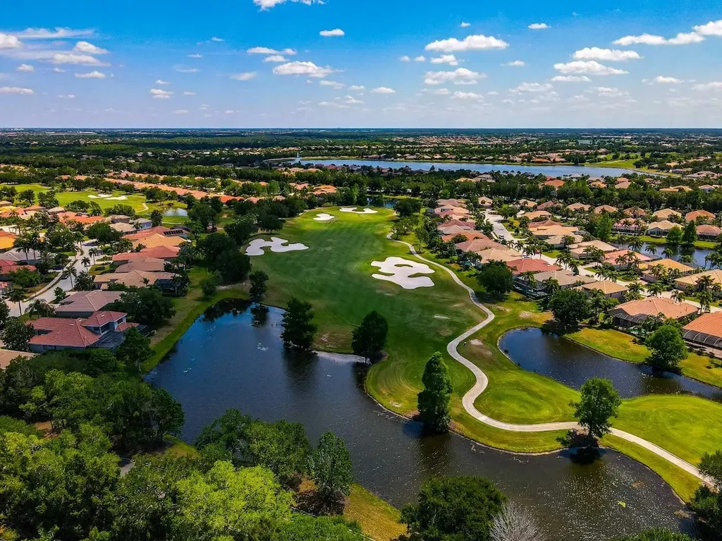 13804 Siena Loop Lakewood Ranch FL 34202
