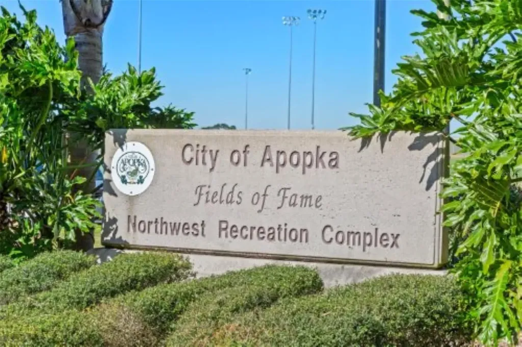 3744 Clydebank Court Apopka FL 32712