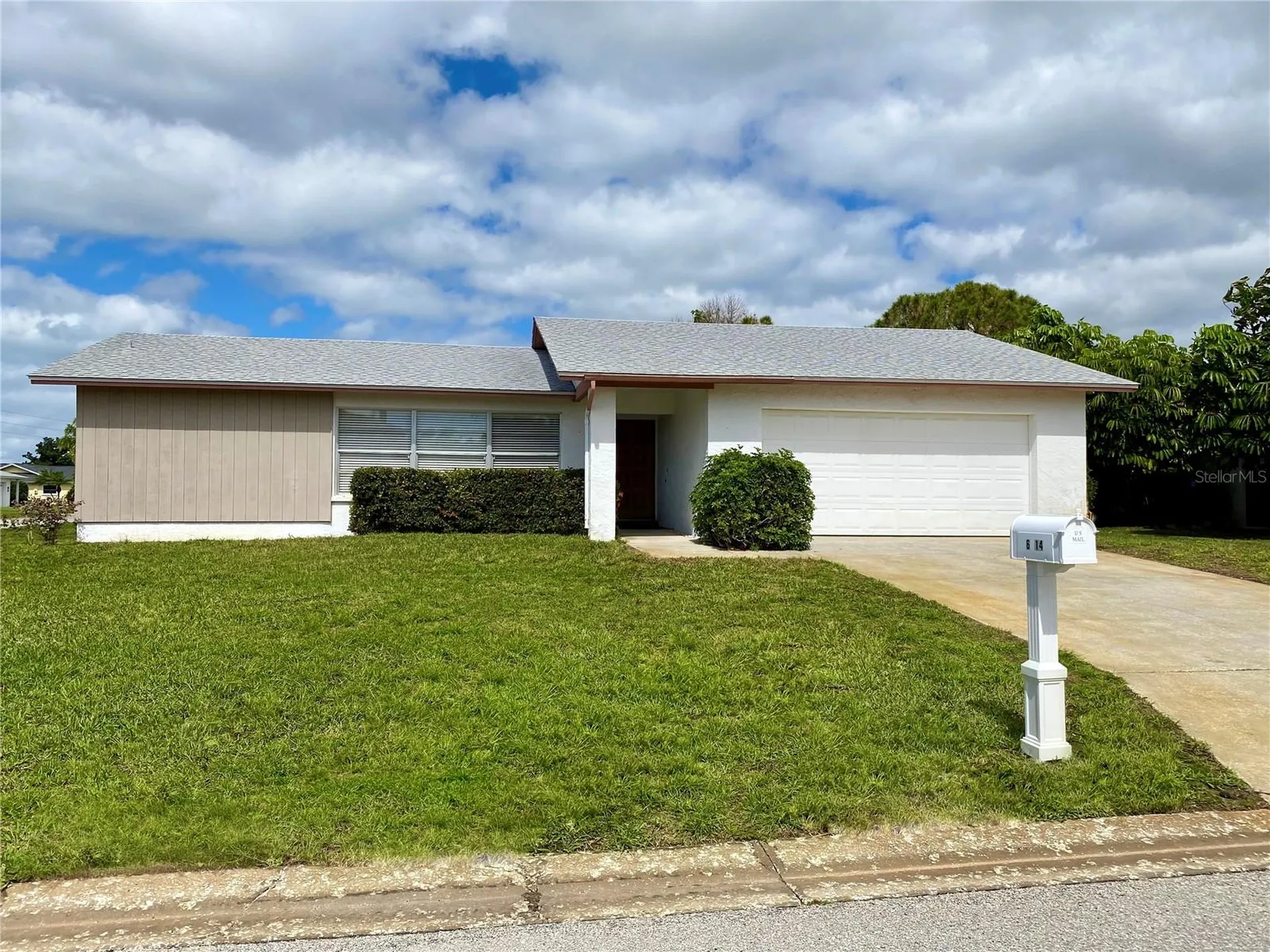 6914 20th Avenue W Bradenton FL 34209