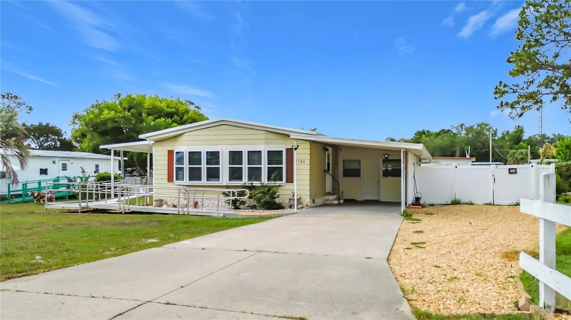 9580 SE 161st Place Summerfield FL 34491