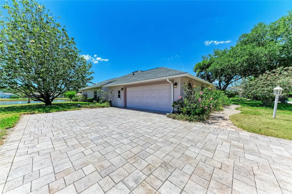 11218 Rivers Bluff Circle Lakewood Ranch FL 34202