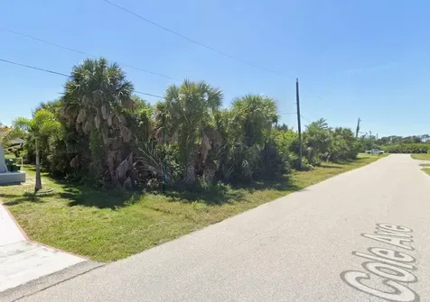 12379 Cole Avenue Port Charlotte FL 33981