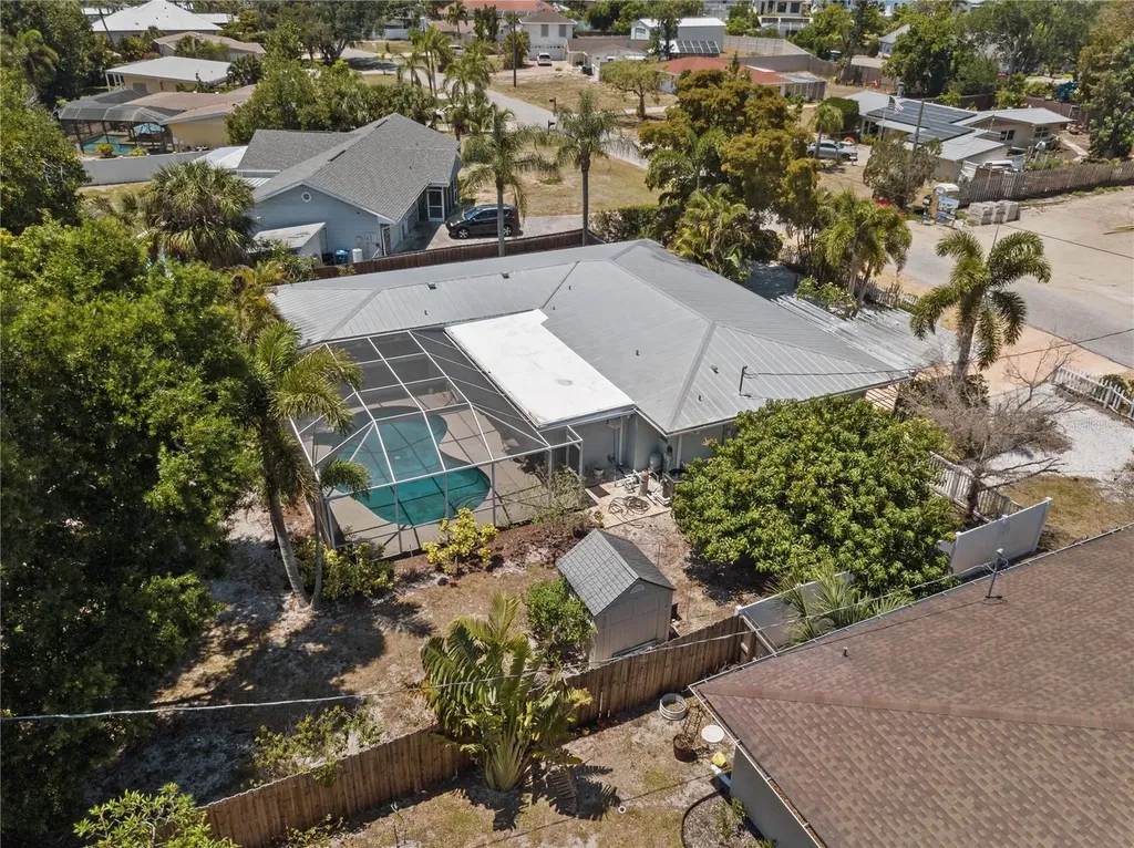 7860 Holiday Drive Sarasota FL 34231