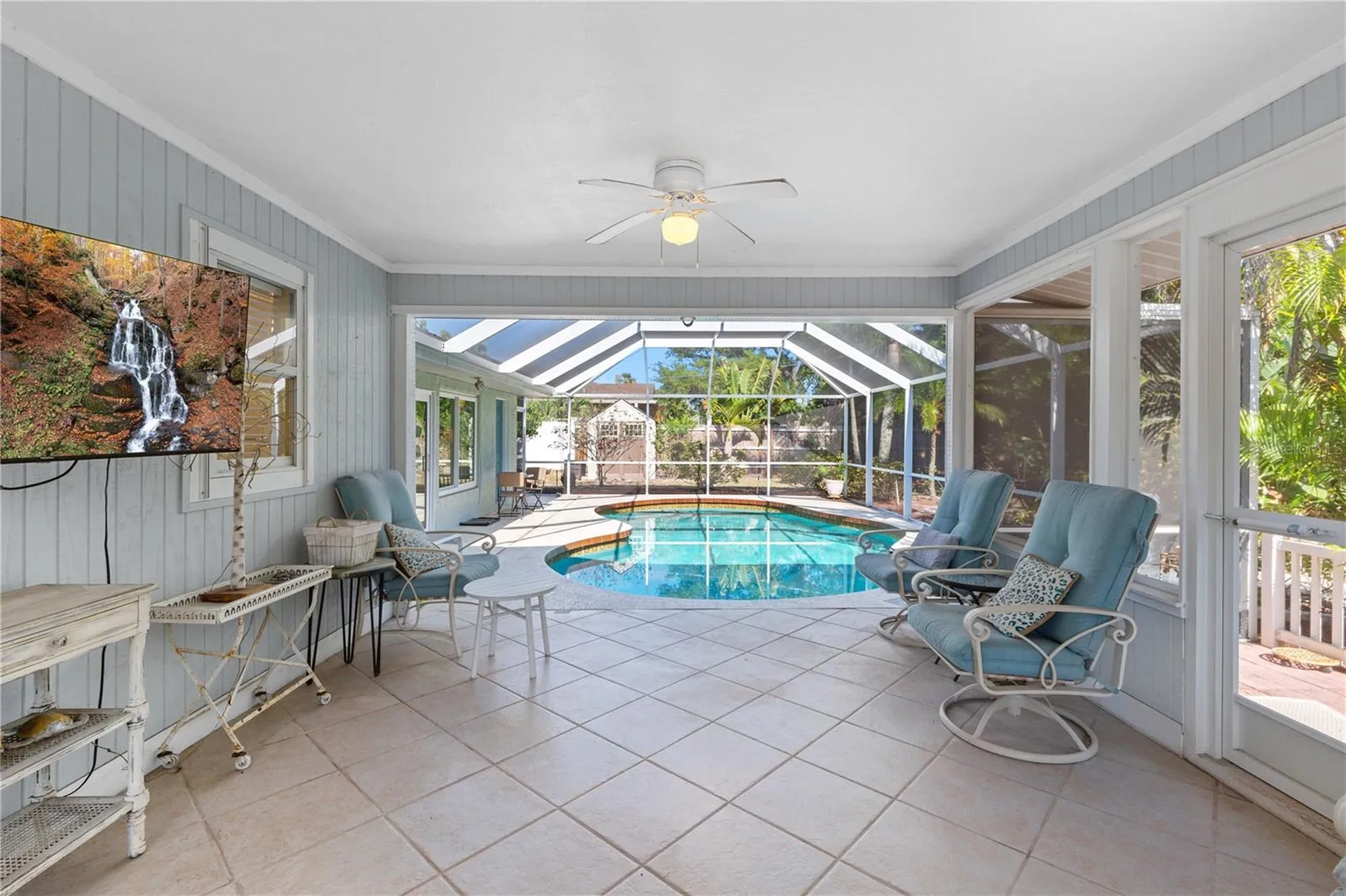 7860 Holiday Drive Sarasota FL 34231