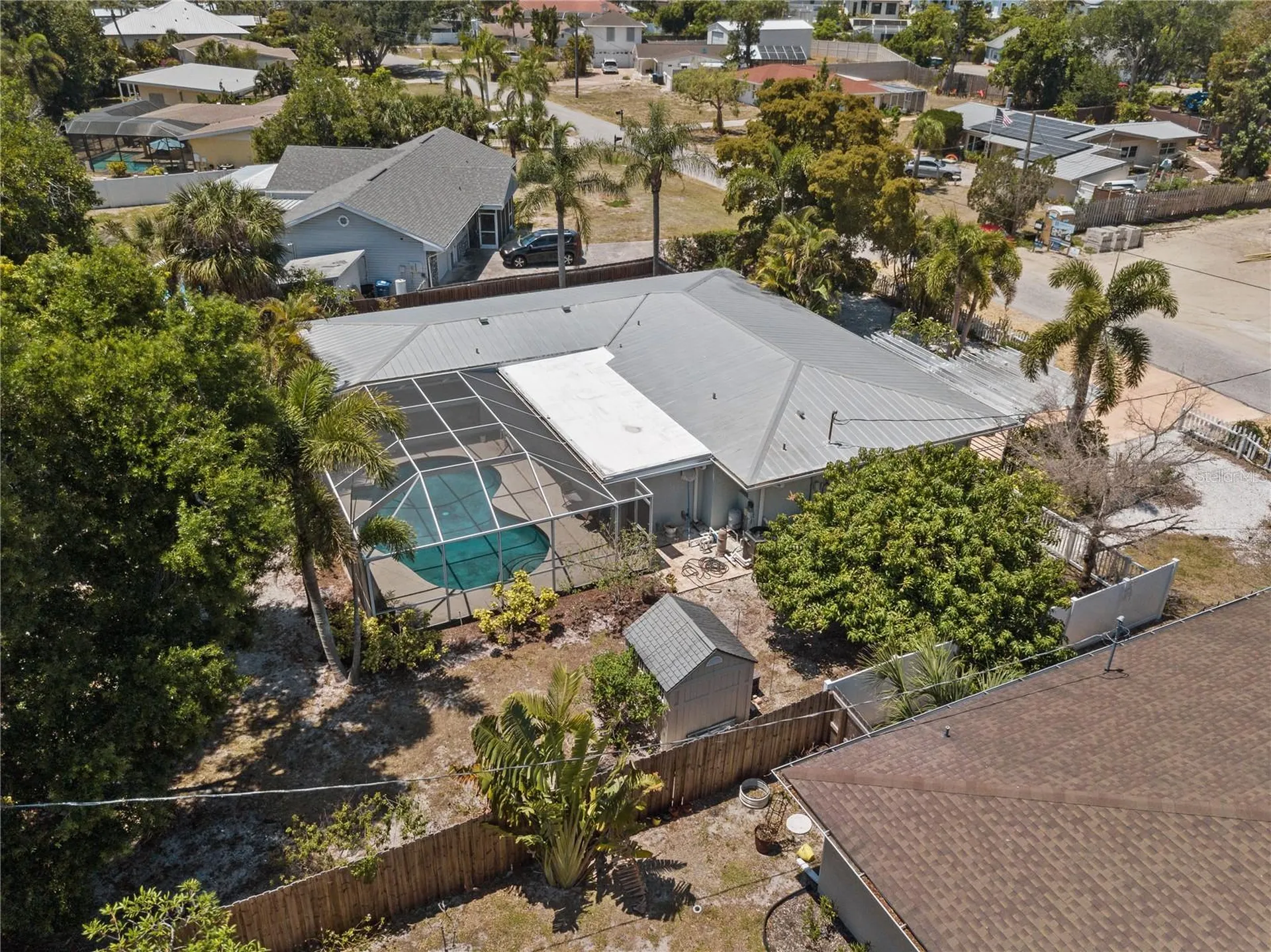 7860 Holiday Drive Sarasota FL 34231