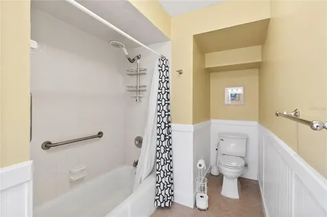 7860 Holiday Drive Sarasota FL 34231