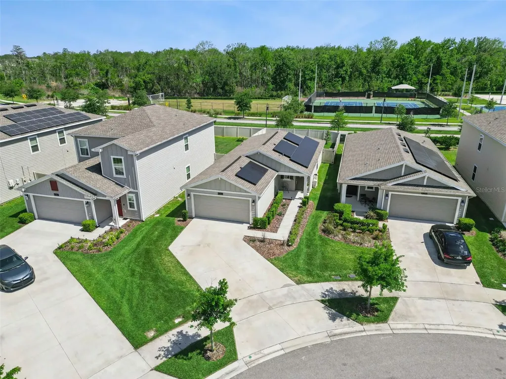 4366 Sunny Creek Place Kissimmee FL 34746