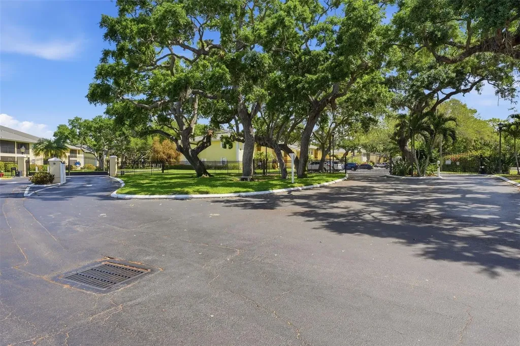 3001 58th Avenue S St Petersburg FL 33712