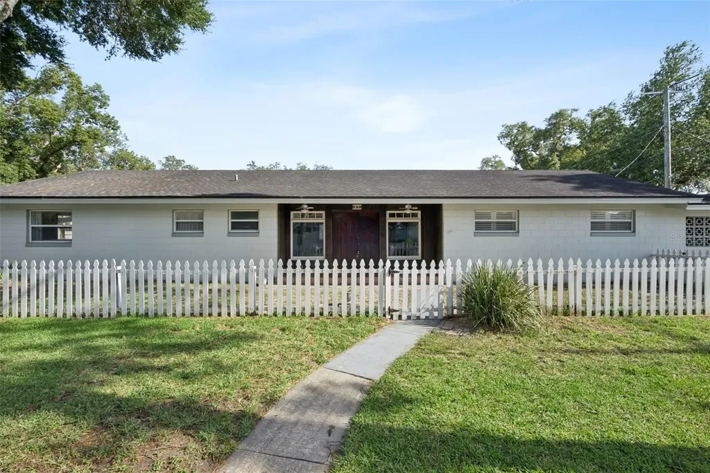 401 W 10th Street Sanford FL 32771