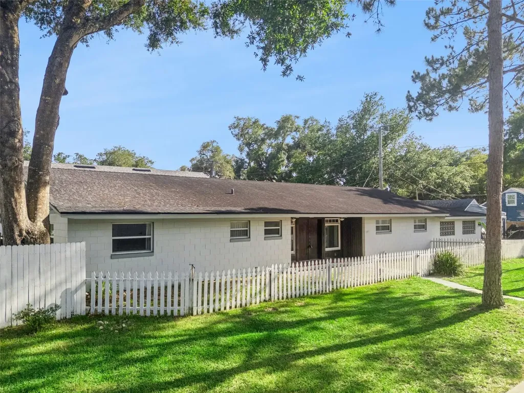 401 W 10th Street Sanford FL 32771