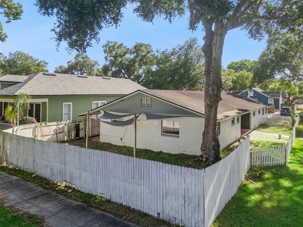 401 W 10th Street Sanford FL 32771