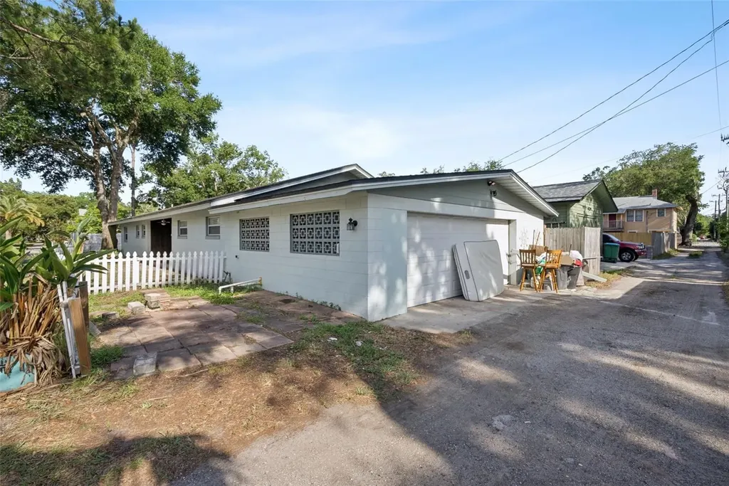 401 W 10th Street Sanford FL 32771
