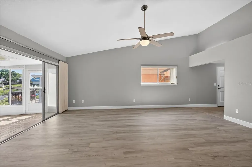 14617 Loridawn Drive Seminole FL 33776