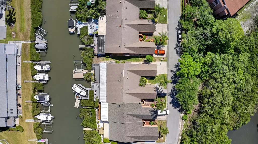 14617 Loridawn Drive Seminole FL 33776