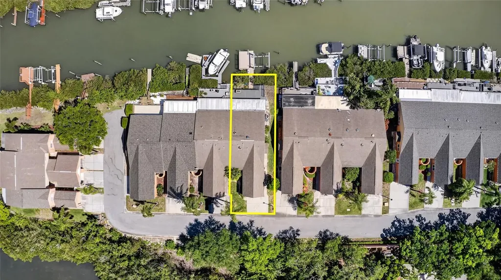 14617 Loridawn Drive Seminole FL 33776