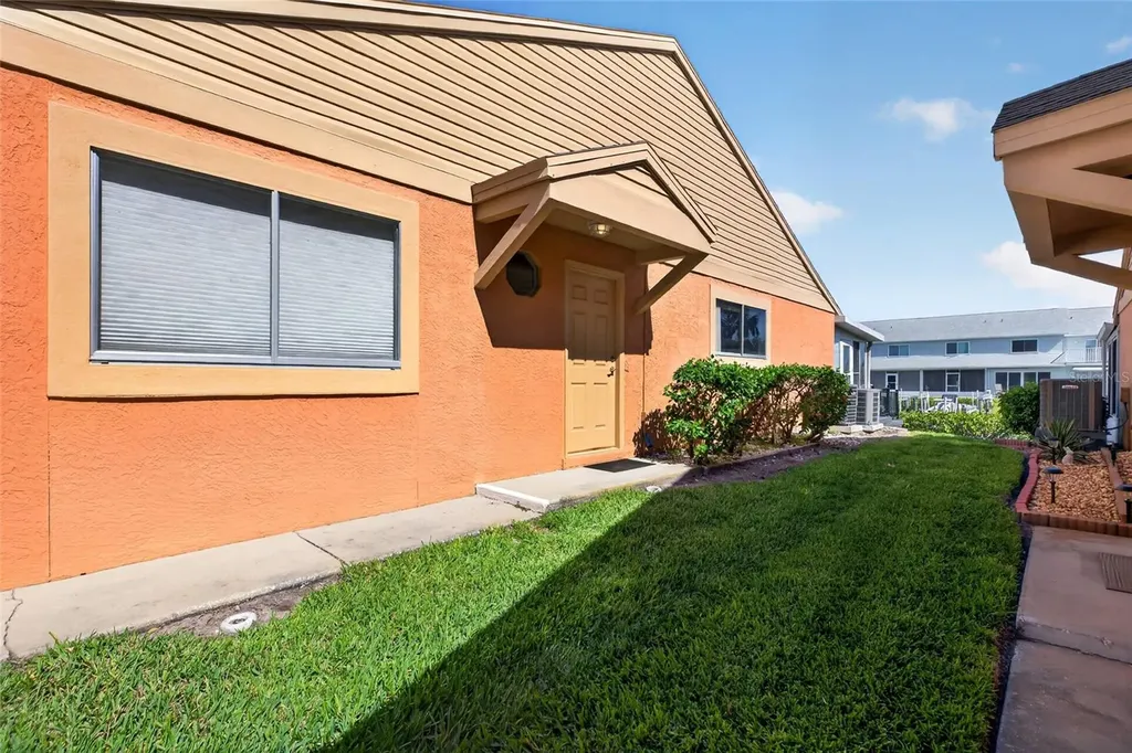 14617 Loridawn Drive Seminole FL 33776