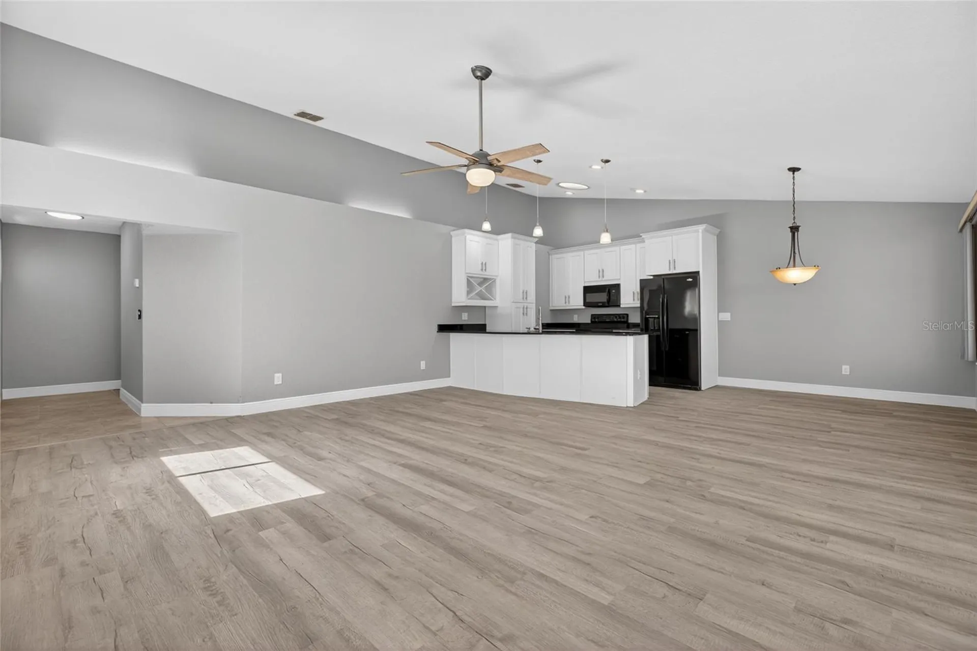 14617 Loridawn Drive Seminole FL 33776