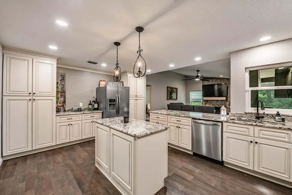 4218 Summerdale Drive Tampa FL 33624