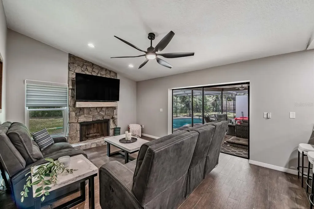 4218 Summerdale Drive Tampa FL 33624