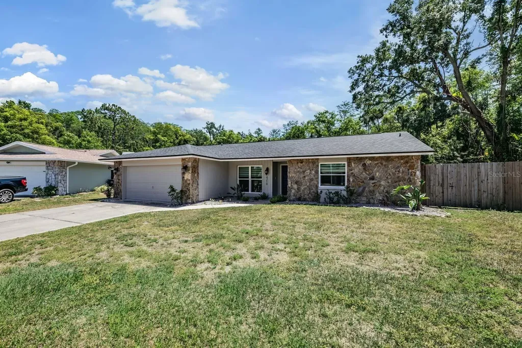 4218 Summerdale Drive Tampa FL 33624