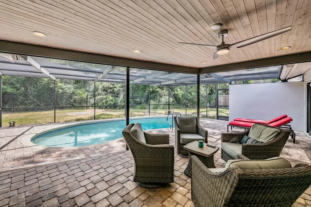 4218 Summerdale Drive Tampa FL 33624