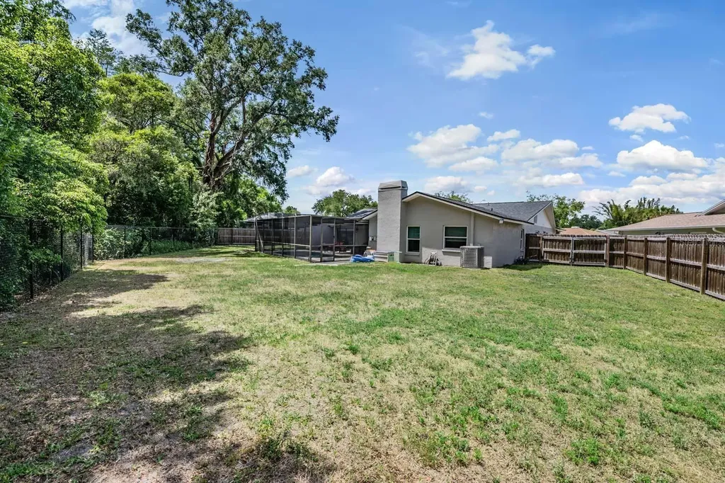 4218 Summerdale Drive Tampa FL 33624