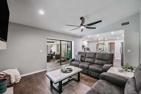 4218 Summerdale Drive Tampa FL 33624